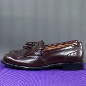Bostonian Classics Wingtip Kiltie Tassel Loafers mens size 10 (never worn)